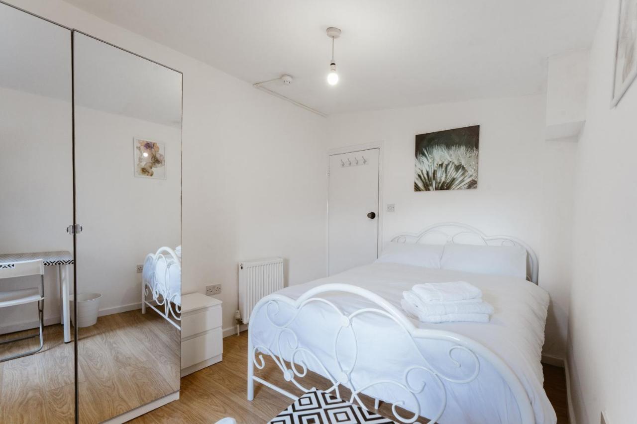 לונדון Mile End Double Rooms 27 Guest House מראה חיצוני תמונה