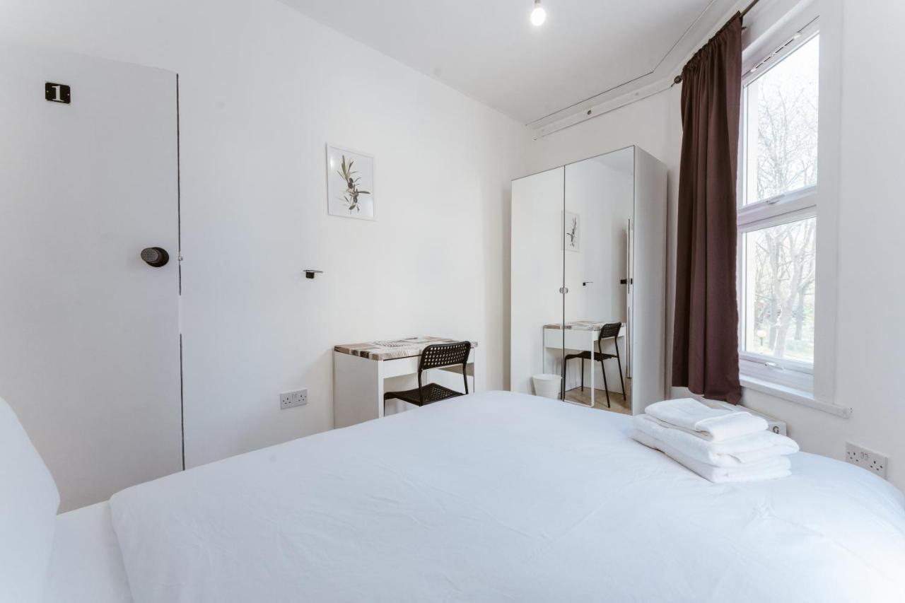 לונדון Mile End Double Rooms 27 Guest House מראה חיצוני תמונה